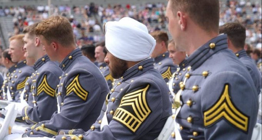 Bărbi și turbane sikh în Corpul Pușcașilor Marini