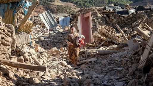 Sat marocan redus la ruine de cutremur: "Viața s-a terminat aici"