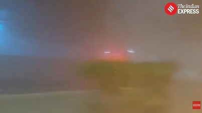 VIDEO New Delhi, afectat de un cocktail de ceață și smog toxic. Zeci de zboruri au fost anulate