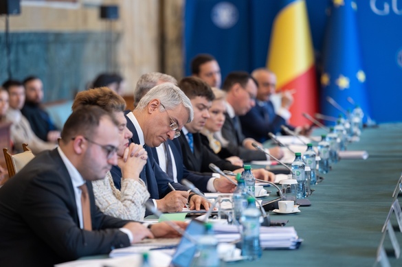 ULTIMA ORĂ Bolojan amenință miniștrii cu revocarea dacă pierd bani din PNRR