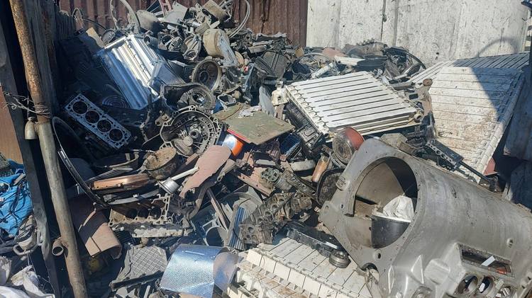 FOTO Razie de amploare în Sintești, unde au loc arderi ilegale de deșeuri
