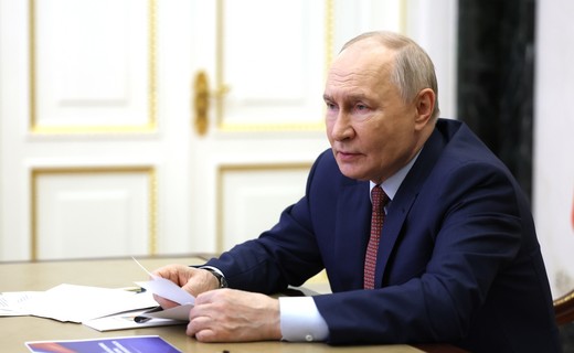 Putin l-a felicitat pe Trump la împlinirea a 80 de ani. Președintele SUA s-a arătat ”gata să ajute” la încheierea conflictului din Ucraina