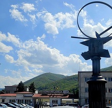 Arme fabricate în România. Contract de zeci de milioane de euro semnat de Uzina Mecanică Cugir pentru utilaje speciale destinate producției de muniție NATO