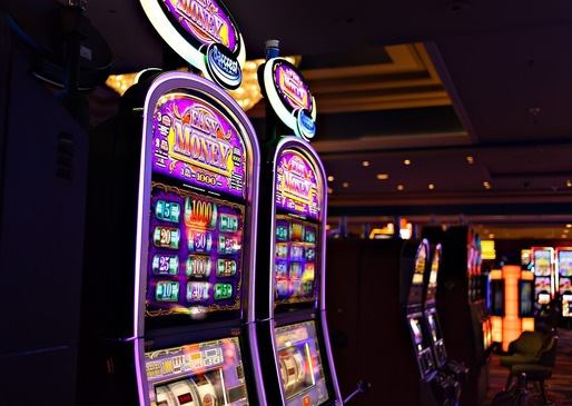 Asociații din industria jocurilor de noroc: Noile măsuri fiscale propuse de Guvern sunt un mix între nevoia de a securiza venituri noi la bugetul de stat și cea de a oferi predictibilitate acestui sector economic