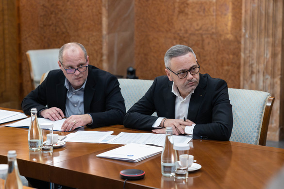 FOTO Ministerul Agriculturii vrea un buget de aproape 30 miliarde lei în 2026. CE a decontat peste 5 miliarde euro fonduri pe agricultură, cât programele bugetate