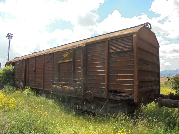 EXCLUSIV FOTO Operațiune uriașă pe platforma ANAF: Fiscul vrea să vândă rapid online bunuri de miliarde de lei ale unei mari companii de stat. A venit rândul CFR Marfă