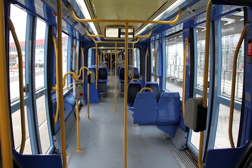 Oportunități 11 martie - Primăria Bocșa organizează licitație pentru achiziționarea a 2 autobuze pentru transport public urban