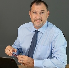 Opinii: Soluție fiscală sau capcană economică? De ce majorarea taxelor nu va rezolva problema deficitului bugetar al României