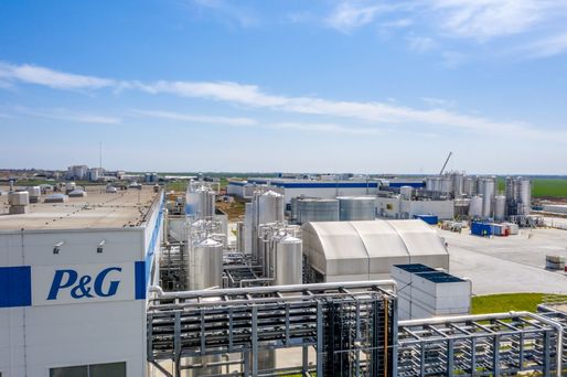 Procter & Gamble a inaugurat noua fabrică de la Urlați, unde va produce capsule de detergent pentru mai multe state europene. Cea mai mare investiție a Procter & Gamble pe plan local, cu ajutor de stat