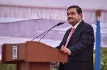 Adani a anulat surprinzător, după doar câteva ore, vânzarea de acțiuni. Retragerea marchează un regres uluitor pentru miliardarul indian 