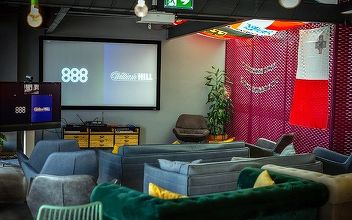 SURPRIZĂ Proprietarul 888.ro analizează vânzarea afacerilor