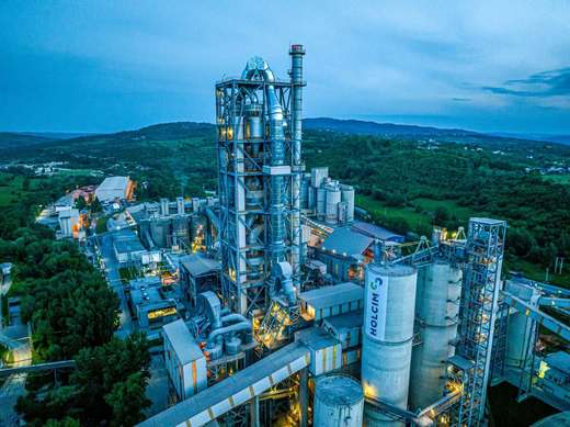 Investiție elvețiană în România. Holcim pregătește integrarea materialelor provenite din construcții și demolări în procesul de producere a cimentului, cu o investiție de 3 milioane lei