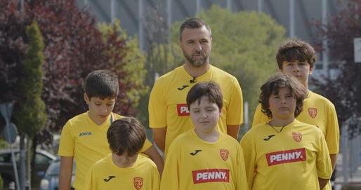 Lucian Sânmărtean: "Cel mai important pentru un fotbalist la meciurile Naționalei să vadă un stadion plin, îmbracat în galben"
