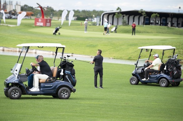 FOTO Săptămâna aceasta va fi inaugurat în România cel mai mare club de golf din sud-estul Europei
