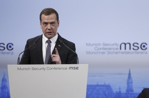 Dmitri Medvedev într-un ziar luxemburghez: Rachetele noastre sunt de mare precizie; grădinile voastre nu sunt în pericol
