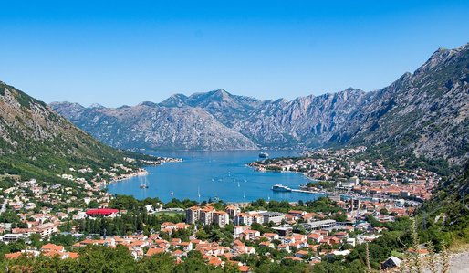 Muntenegru a început să ramburseze împrumutul luat de la China pentru o autostradă