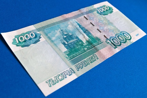 Rubla rusească a scăzut la un minim record