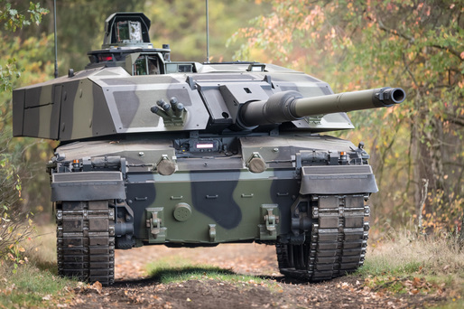 VIDEO Imagini rare: Un tanc Leopard 2 ucrainean, în luptă directă cu două tancuri rusești 