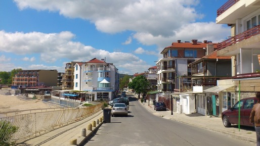 Presa din Bulgaria: Hoți români de buzunare acționează în stațiuni de pe litoralul bulgăresc și după încheierea sezonului estival