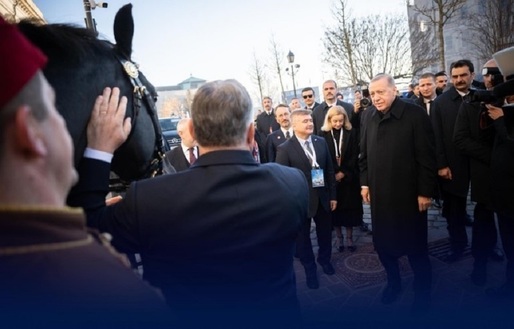 VIDEO Erdogan a venit în vizită la Orban și a primit cadou un cal. Cei doi lideri au încheiat un parteneriat strategic: „Turcii și maghiarii vor fi împreună câștigători ai secolului XXI”