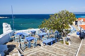 Restaurantele din Grecia: Unde odinioară mâncai cu 30 de euro de persoană, acum mănânci cu 50. Iar în restaurantele „bune” masa de 50 de euro ajunge la 80 de euro
