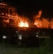 VIDEO Incendiu la o rafinărie din Kaluga, în Rusia, în urma unui atac cu dronă din Ucraina