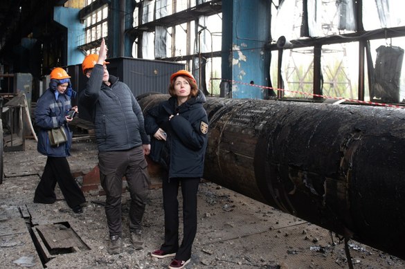 Ministra Energiei de la Kiev, Svitlana Grynchuk, în vizită la un obiectiv energetic atacat de ruși Ministra Energiei de la Kiev, Svitlana Grynchuk, în vizită la un obiectiv energetic atacat de ruși