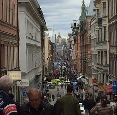 Semnal clar - Suedia anunță....în rusă că a efectuat un exercițiu de război. A venit și Familia Regală