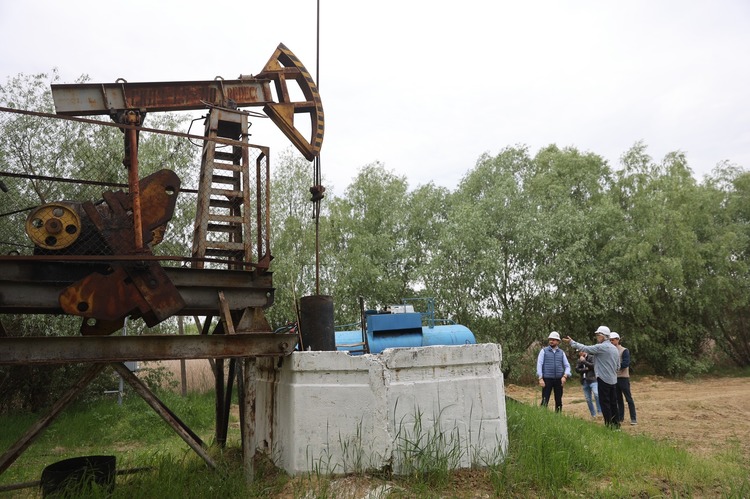 FOTO Republica Moldova se gândește să-și extindă producția de țiței și gaze, insignifiantă în prezent