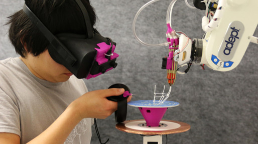 VIDEO O imprimantă 3D robotică poate printa schițe în timp real folosind realitatea augmentată