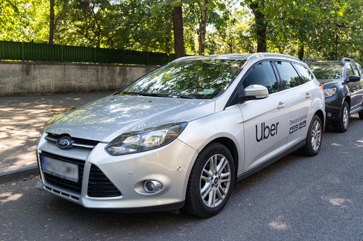 Comodat și la mașini taxi, după model Uber - Bolt. Consiliul Concurenței recomandă: Mașinile în comodat ar trebui să poată fi utilizate și de taximetriști. Eliminarea ar reprezenta o limitare a prestării serviciului de transport