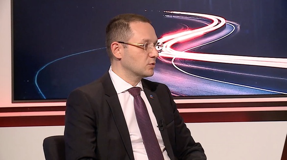 VIDEO Profit.ro TV Academia de Guvernanță - Guvernanța ESG și Sinergia Public-Privat: Cheia Stabilității Energiei Regenerabile