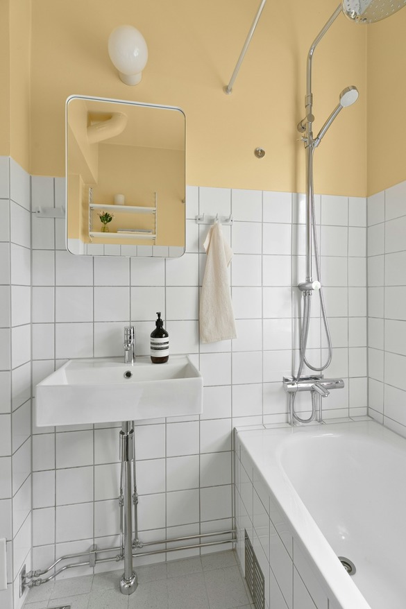 Casalux.ro - FOTO Soluții de design pentru o baie mică