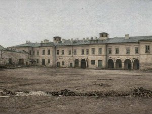 Bucuresti.ro - Hanul Șerban Vodă: de la refugiul bancherilor la Tipografia Statului și pension pentru fete sărmane
