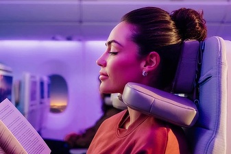 Urban.ro - Emirates introduce tetiera la clasa Economy