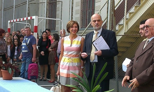 Carmen Iohannis a participat la deschiderea anului şcolar la Colegiul ”Gheorghe Lazăr” din Sibiu, unde este dirigintă - FOTO/VIDEO