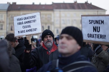 Protestul de la Cluj la care au participat peste 5.000 de oameni s-a încheiat fără incidente