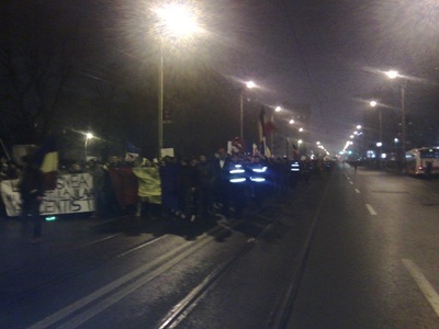 Protestul de la Iaşi, la care au participat peste 30.000 de oameni, s-a încheiat în jurul orei 23.00, fără incidente