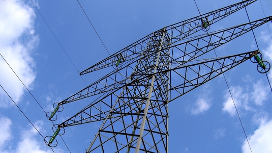 Transelectrica: Avaria de miercuri de la staţia Fundeni a fost cauzată de elemente din dispozitivul de acţionare al întrerupătorului de 220 kV