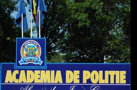 Comisarul şef de poliţie Adrian Iacob, împuternicit în funcţia de rector al Academiei de Poliţie ”Alexandru Ioan Cuza”