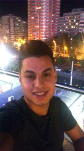 Tânărul din Libia care şi-a ucis iubita şi un vecin cu care s-a întâlnit întâmplător pe scara blocului a fost arestat preventiv