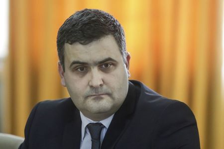 Ministrul Apărării spune că a încercat să discute cu Iohannis despre conducerea SMAp: E limpede că s-a încercat o ambuscadă; din fericire am la dispoziţie căile legale pentru a readuce lucrurile în matca lor legală