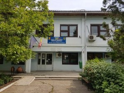 Teleorman: Doi copii, preluaţi de autorităţi după ce părinţii lor şi doi fraţi au fost diagnosticaţi cu coronavirus şi internaţi la Institutul Naţional de Boli Infecţioase "Prof. Matei Balş" din Capitală