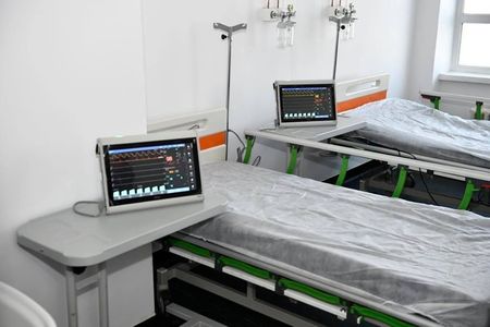 Spitalul Judeţean Mehedinţi a achiziţionat aparatură performantă pentru dotarea secţiei de Anestezie şi Terapie Intensivă (ATI), în vederea tratării cazurilor grave de coronavirus