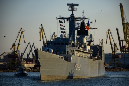 Trei nave militare româneşti participă la un exerciţiu multinaţional în Bulgaria