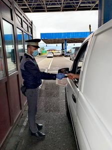 Lucrări pe teritoriul Bulgariei, în zona Punctului de Trecere a Frontierei Silistra-Ostrov, care vor duce la creşterea timpilor de aşteptare/ Autorităţile recomandă folosirea celorlalte vămi de la graniţa cu Bulgaria