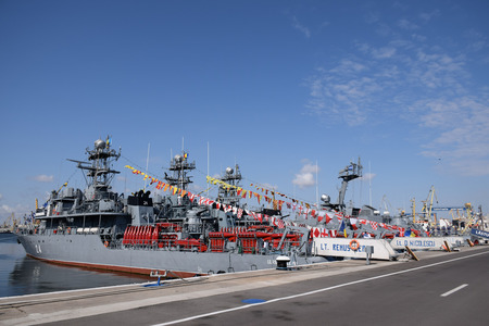 Constanţa: Manifestările de Ziua Marinei desfăşurate în portul militar, în acvatoriul Portului Constanţa şi în rada exterioară a acestuia, fără spectatori - FOTO