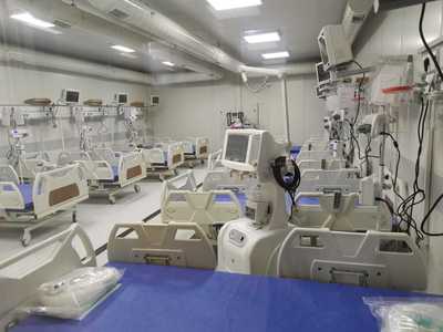 Spitalul mobil de la Leţcani a fost autorizat/ Unitatea are 250 de paturi, dintre care 103 de ATI