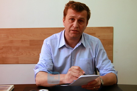 Dispoziţia prin care comisarul Radu Gavriş a fost detaşat la Harghita din poziţia de prim-adjunct al directorului general al Direcţiei Generale de Poliţie a Municipiului Bucureşti, suspendată