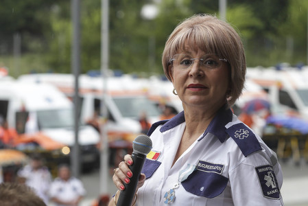 Managerul Serviciului de Ambulanţă Bucureşti afirmă că numărul solicitărilor a crescut ”exploziv” în ultima perioadă: Este o situaţie destul de greu de manageriat/ În aproximativ 25 de zile au fost transportate în jur de 5.490 de persoane
